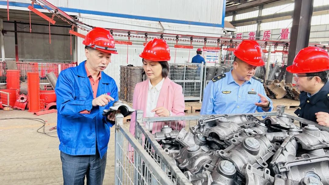 市場監(jiān)管局黨組書記、局長焦玲帶隊赴我司調研回訪